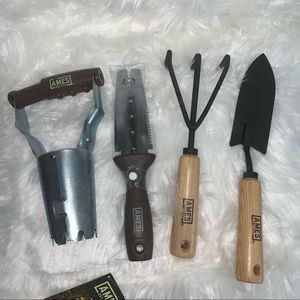 New Ames Essential Gardening Tool Bundle